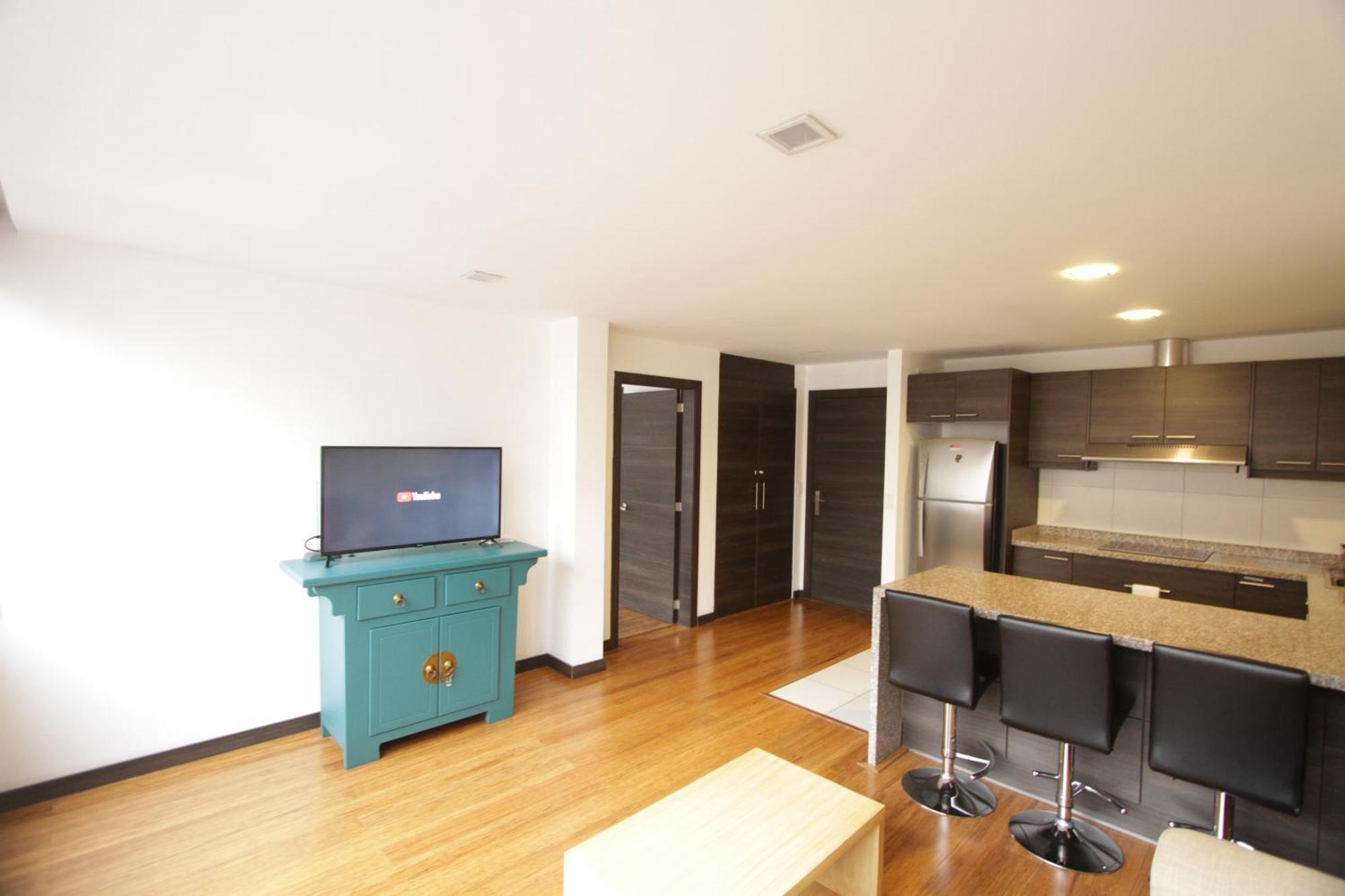 Finlandia Park Suite 키토 외부 사진